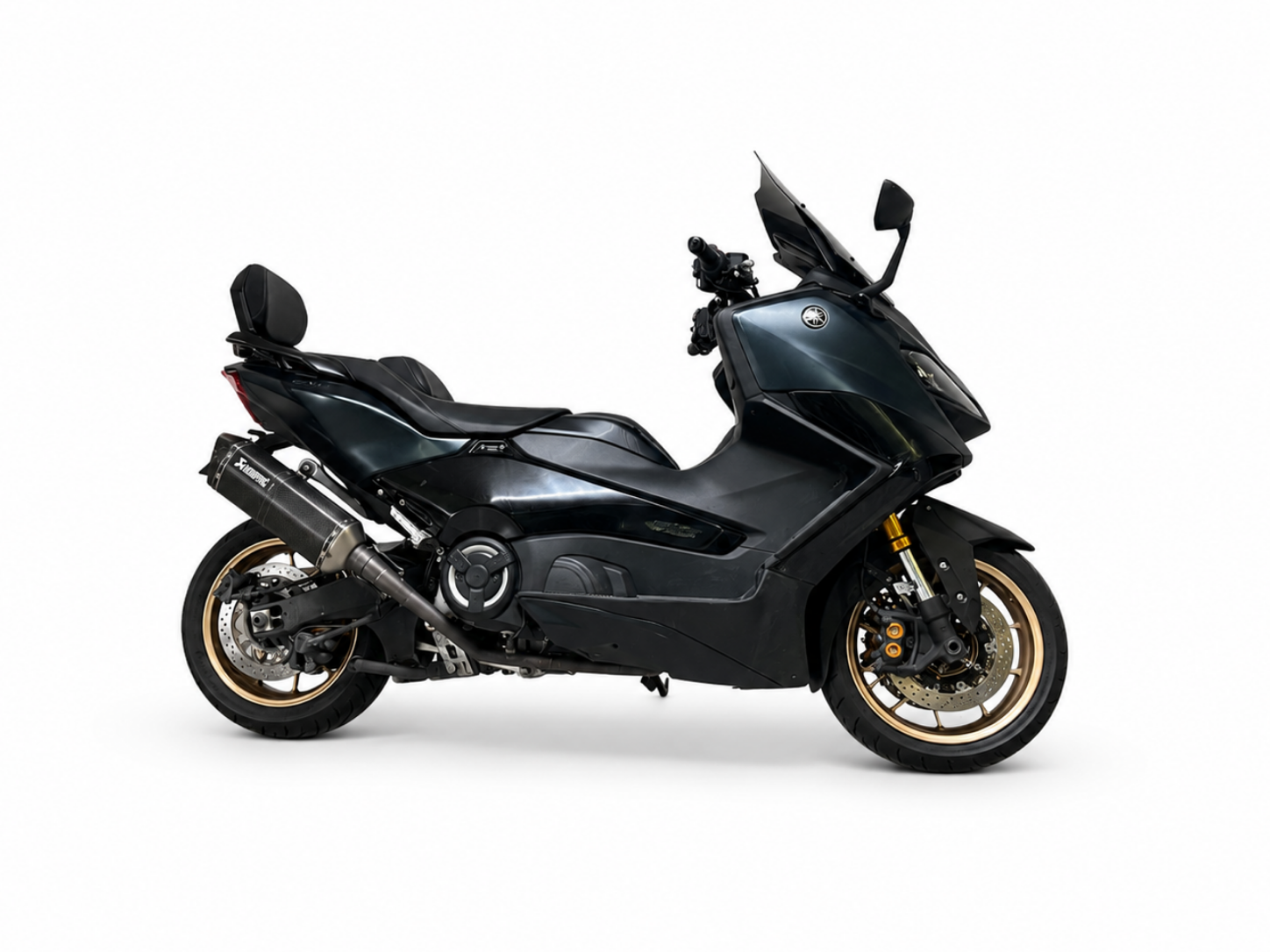 Yamaha TMAX 560 — Tech Max